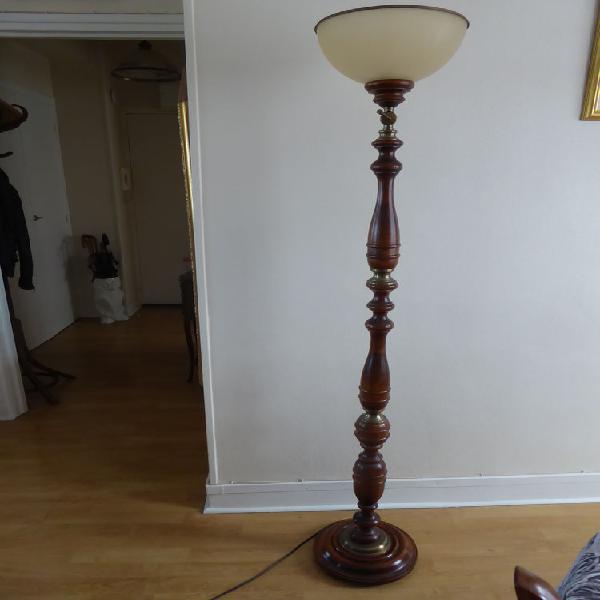 Lampadaire rustique bois