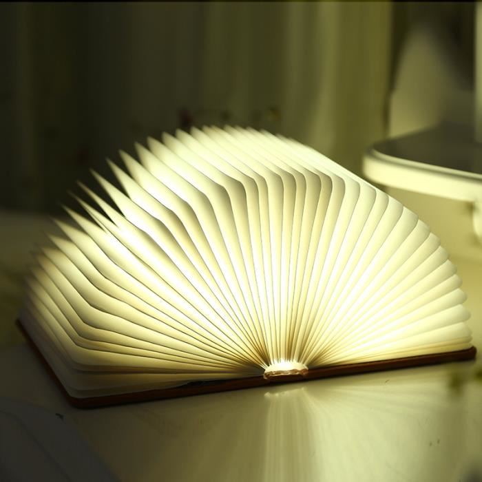 Lampe de chevet livres