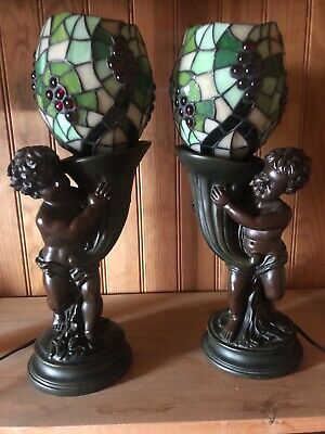 Lampe de chevet statue