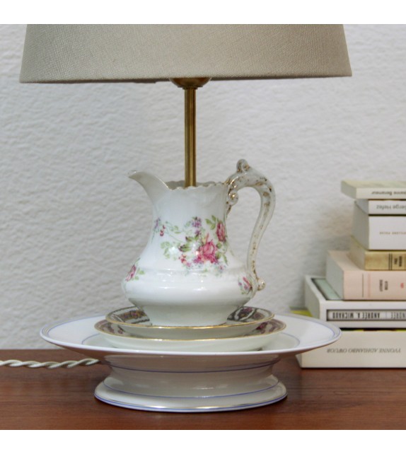 Lampe d'appoint design