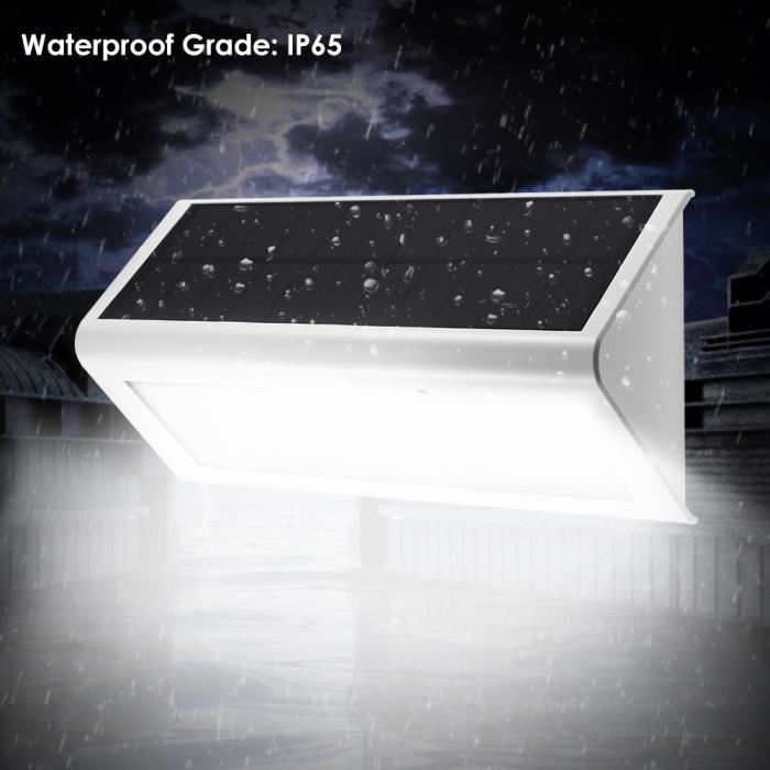 Lampadaire solaire extérieur blanc