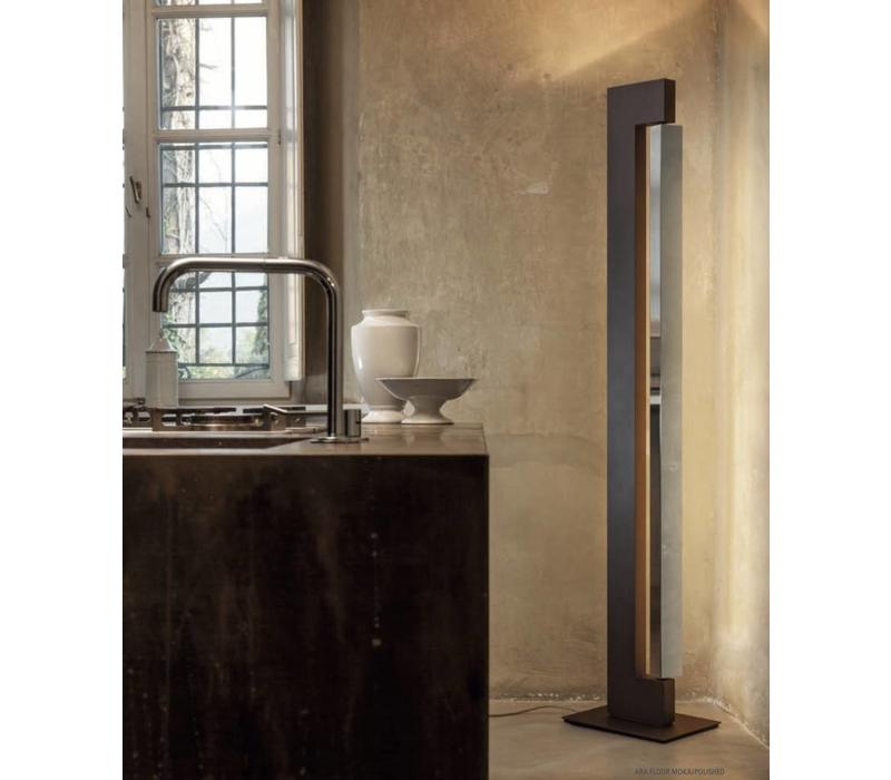 Lampadaire ara