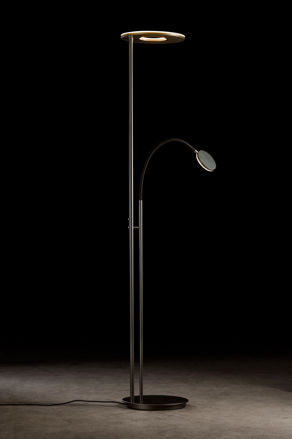 Lampadaire eclairage puissant