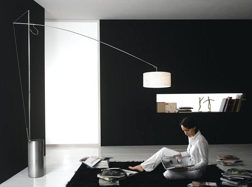 Lampadaire deporte salon