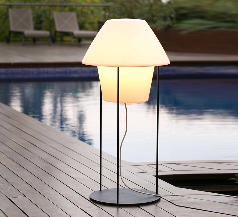 Lampadaire exterieur faro